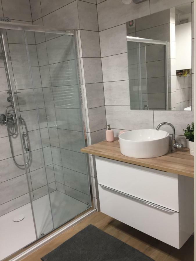 Apartament Julek Klimatyzowany Osvětim Exteriér fotografie